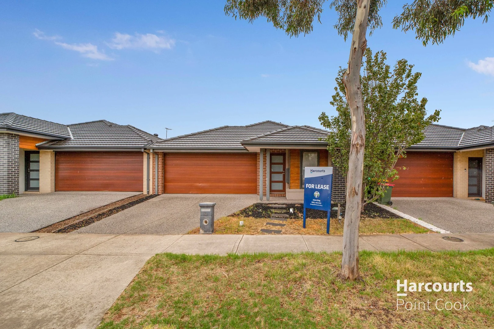 48 Merryfield Circuit, Williams Landing VIC 3027