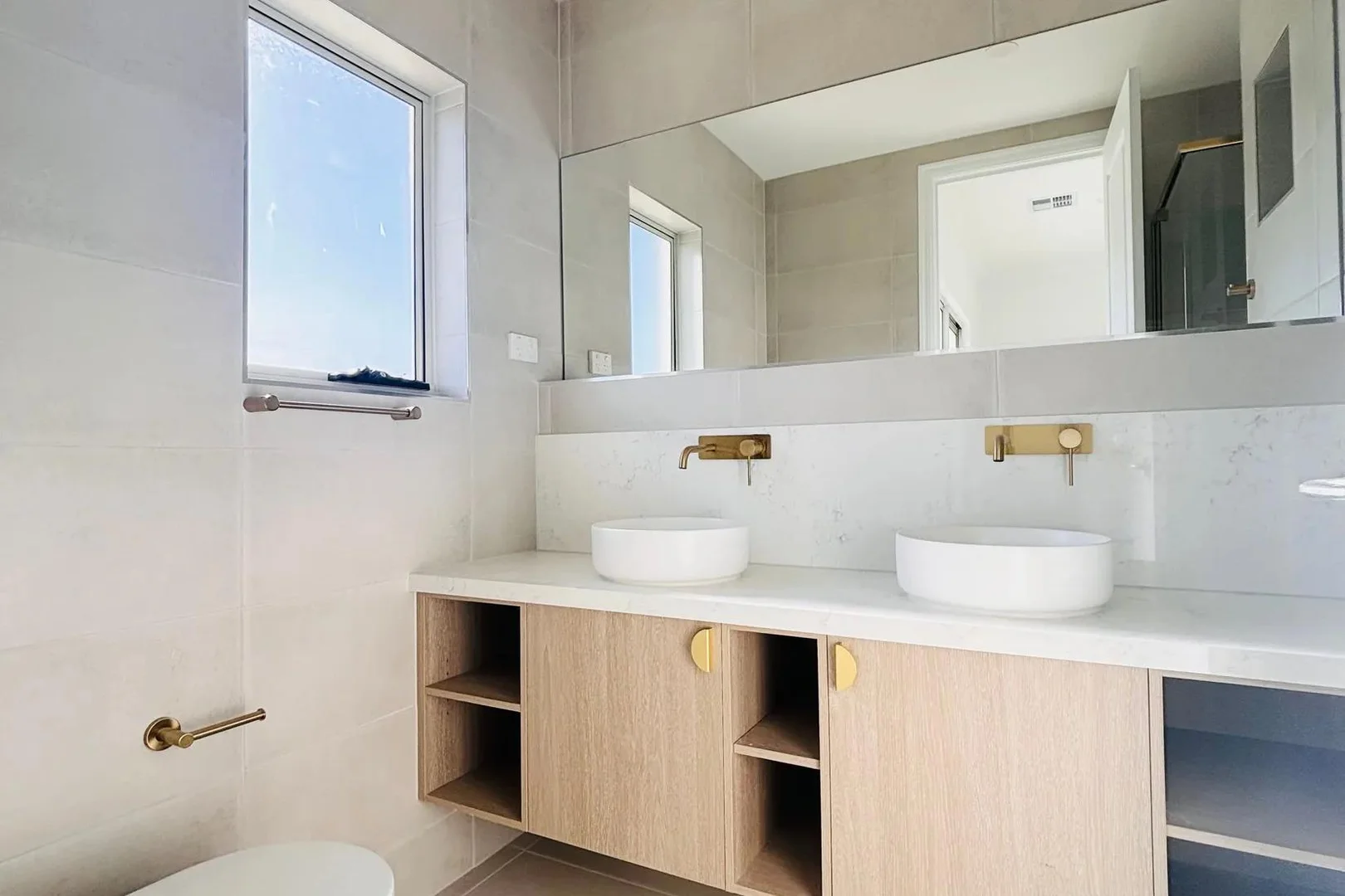 Additional image 7 of 8A Juniper Ave, Glen Waverley VIC 3150