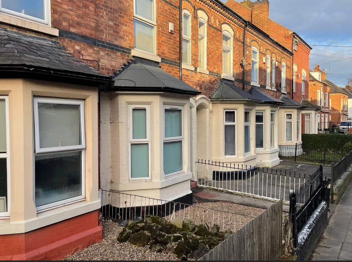 4 Bed Terraced House, Tudor Grove Arboretum, NG1, N1 7GU