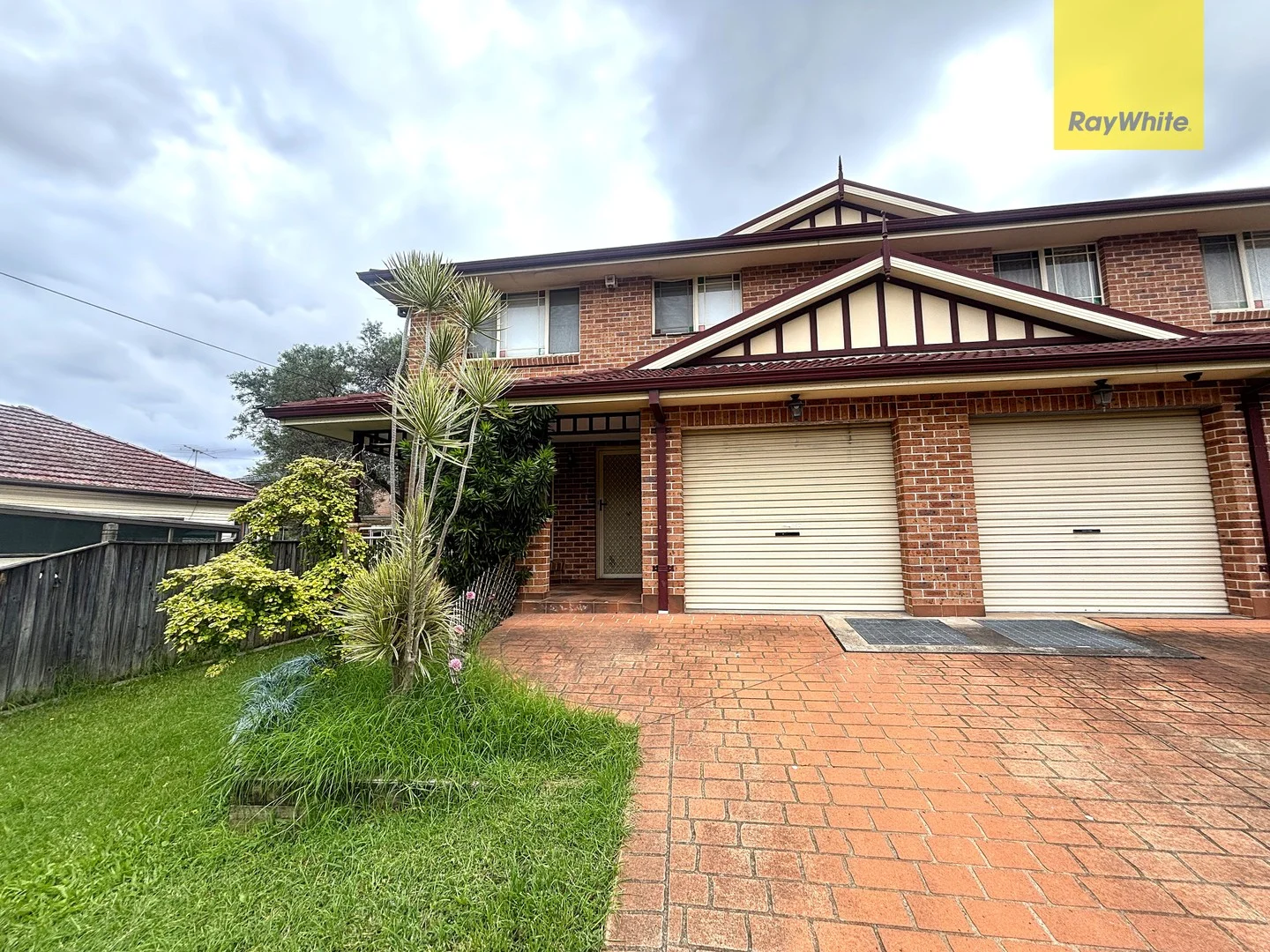 16 Windsor Road, Merrylands NSW 2160
