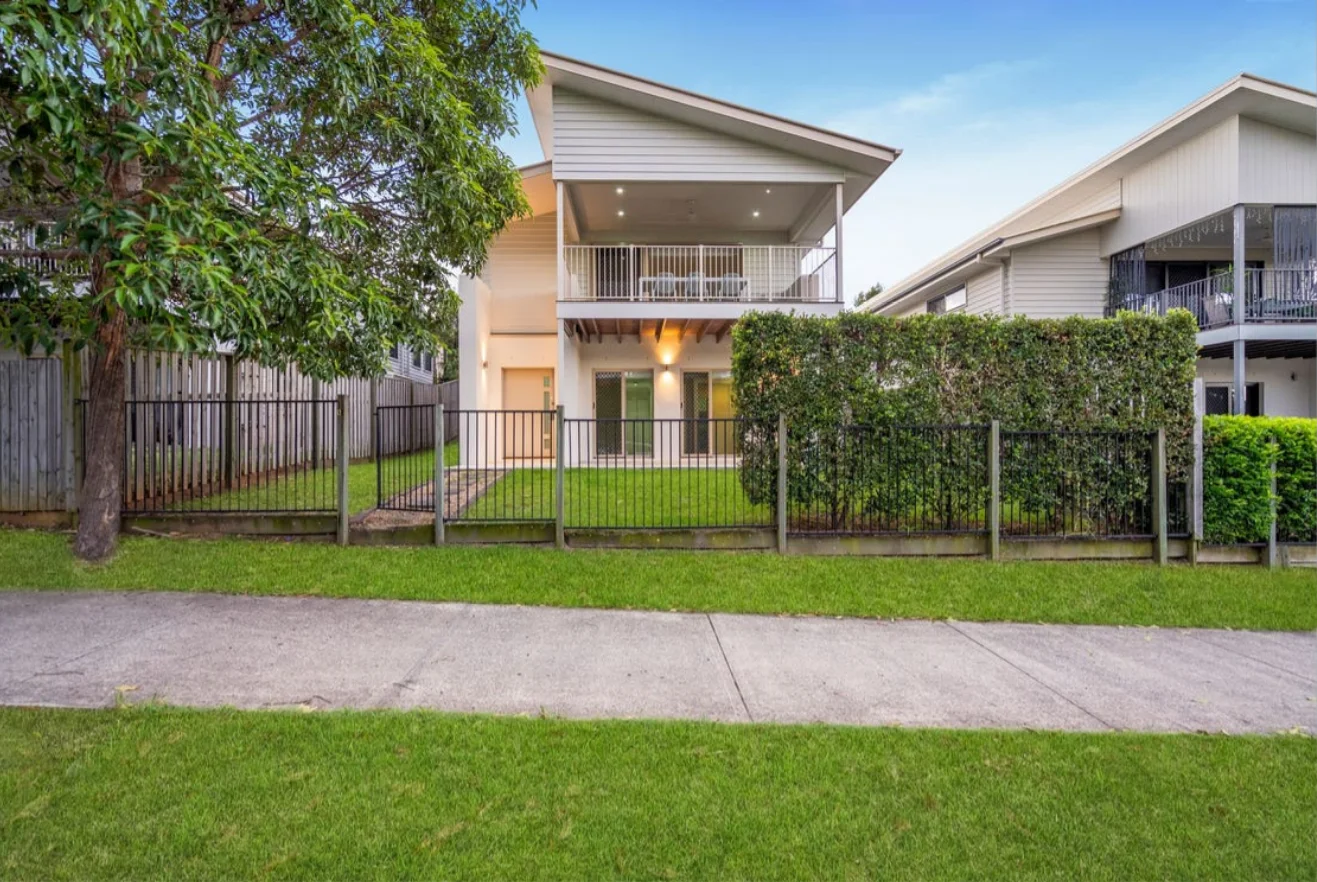 49 Parkland Dr, Springfield Lakes QLD 4300