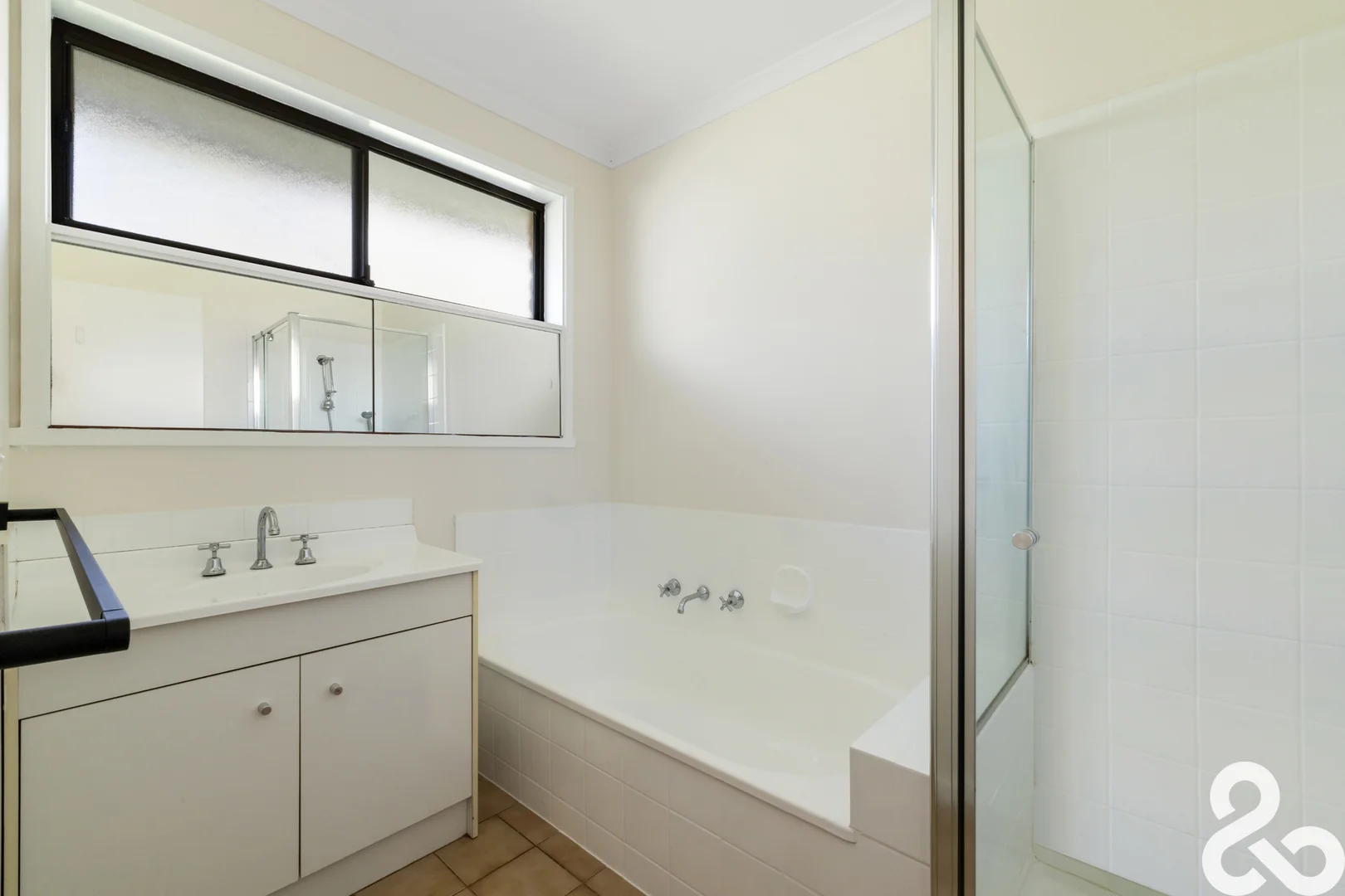 Additional image 6 of 2/2 Reeves Street, Watsonia VIC 3087