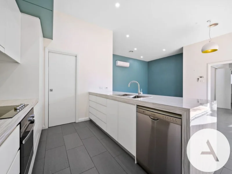 Additional image 4 of 168B Captain Cook Cres, Narrabundah ACT 2604