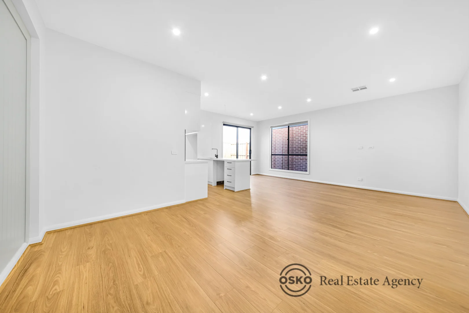 Additional image 10 of 1 Carlby Road, Fraser Rise VIC 3336