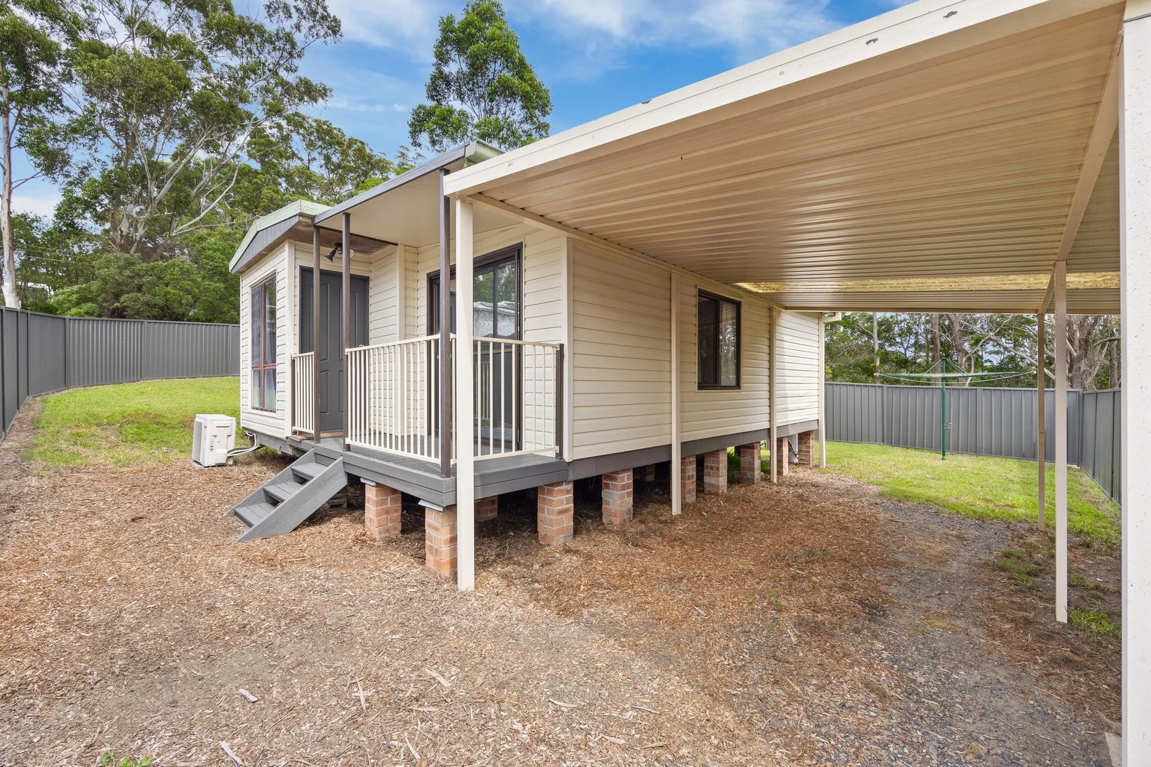 1a/44 Taylor Road, Lisarow NSW 2250