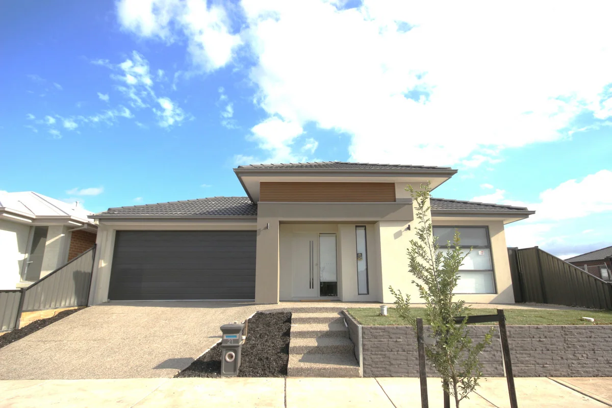 21 River Redgum Boulevard, Donnybrook VIC 3064