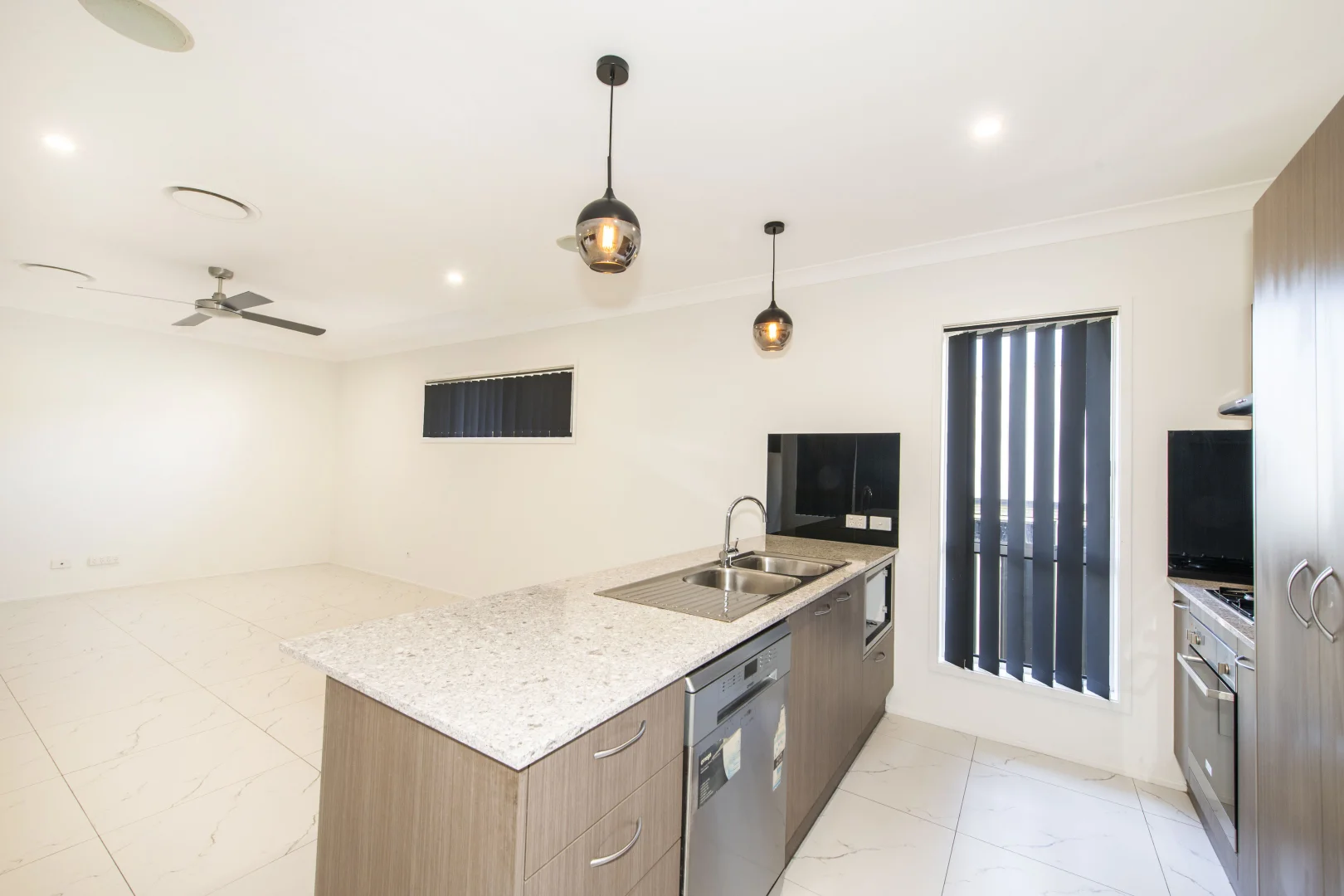 Additional image 3 of 12 Flagship Ridge, Jordan Springs NSW 2747