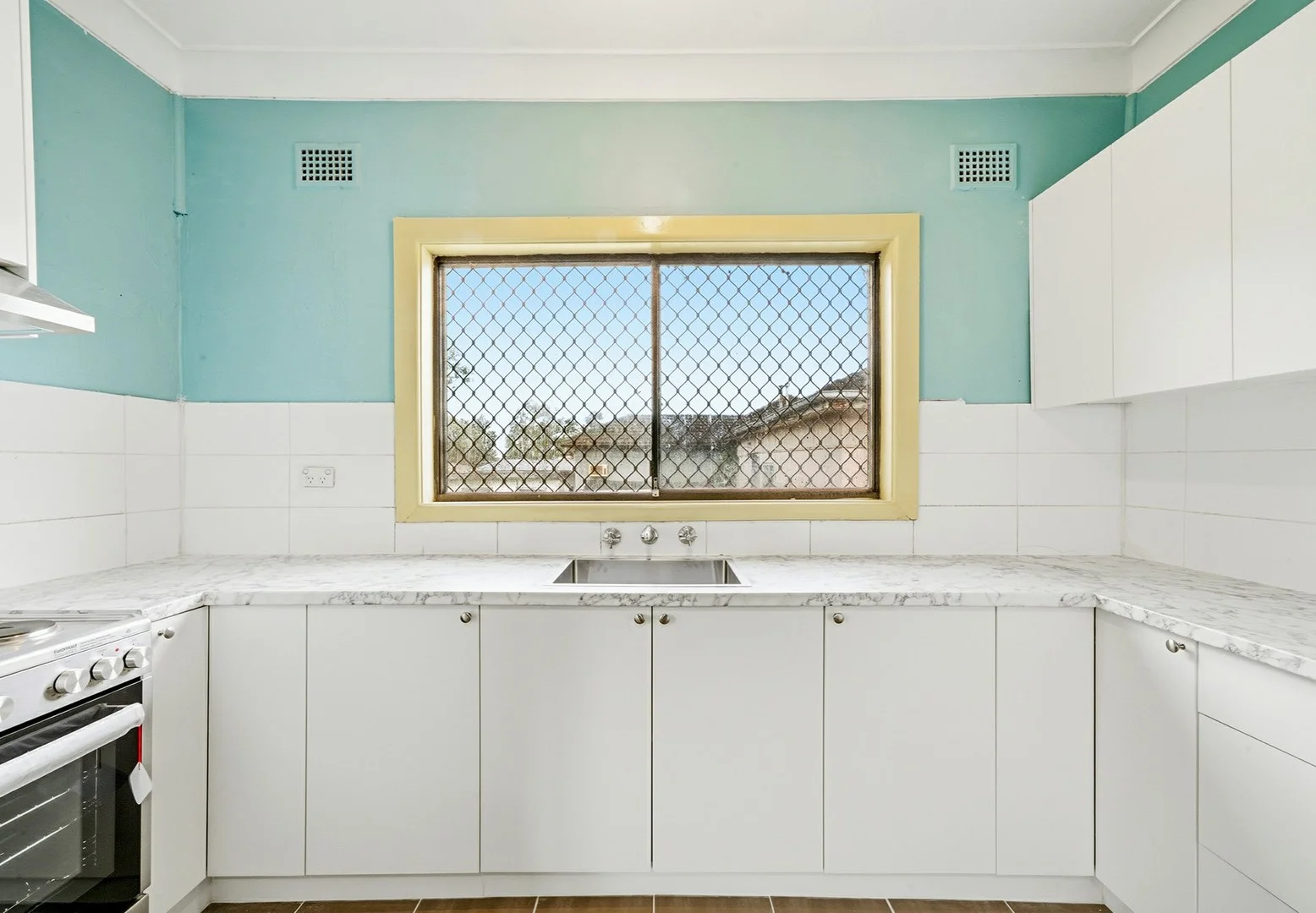 12 Ivy Street, Toongabbie NSW 2146