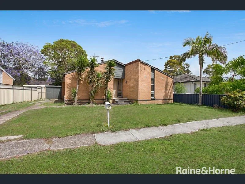 51 Links Drive, Raymond Terrace NSW 2324