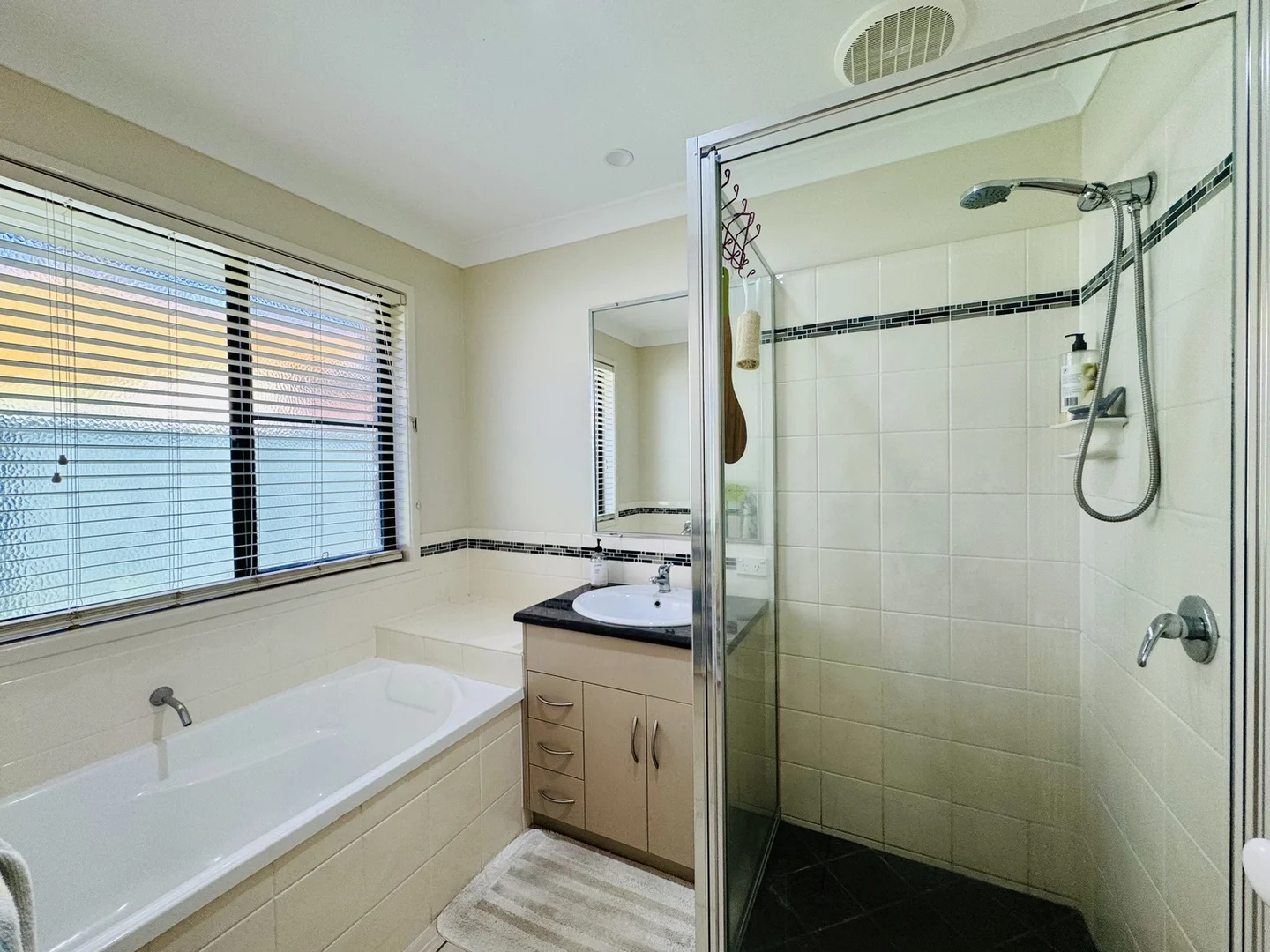 Additional image 17 of 45 UTAH Drive, Moranbah QLD 4744