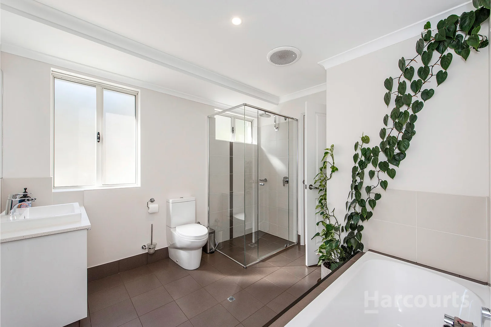 Additional image 24 of 208 Gordon Road, Parklands WA 6180