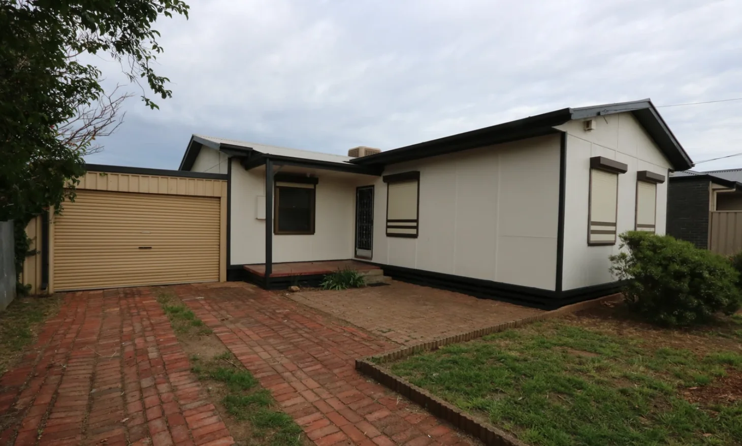 5 Munster St, Windsor Gardens SA 5087