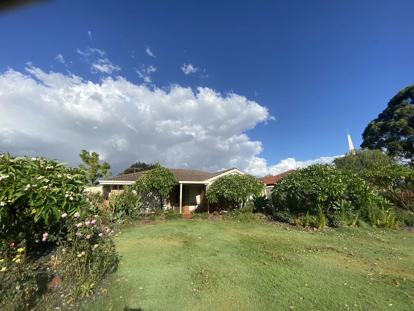 18 Pelican Parade, Ballajura WA 6066