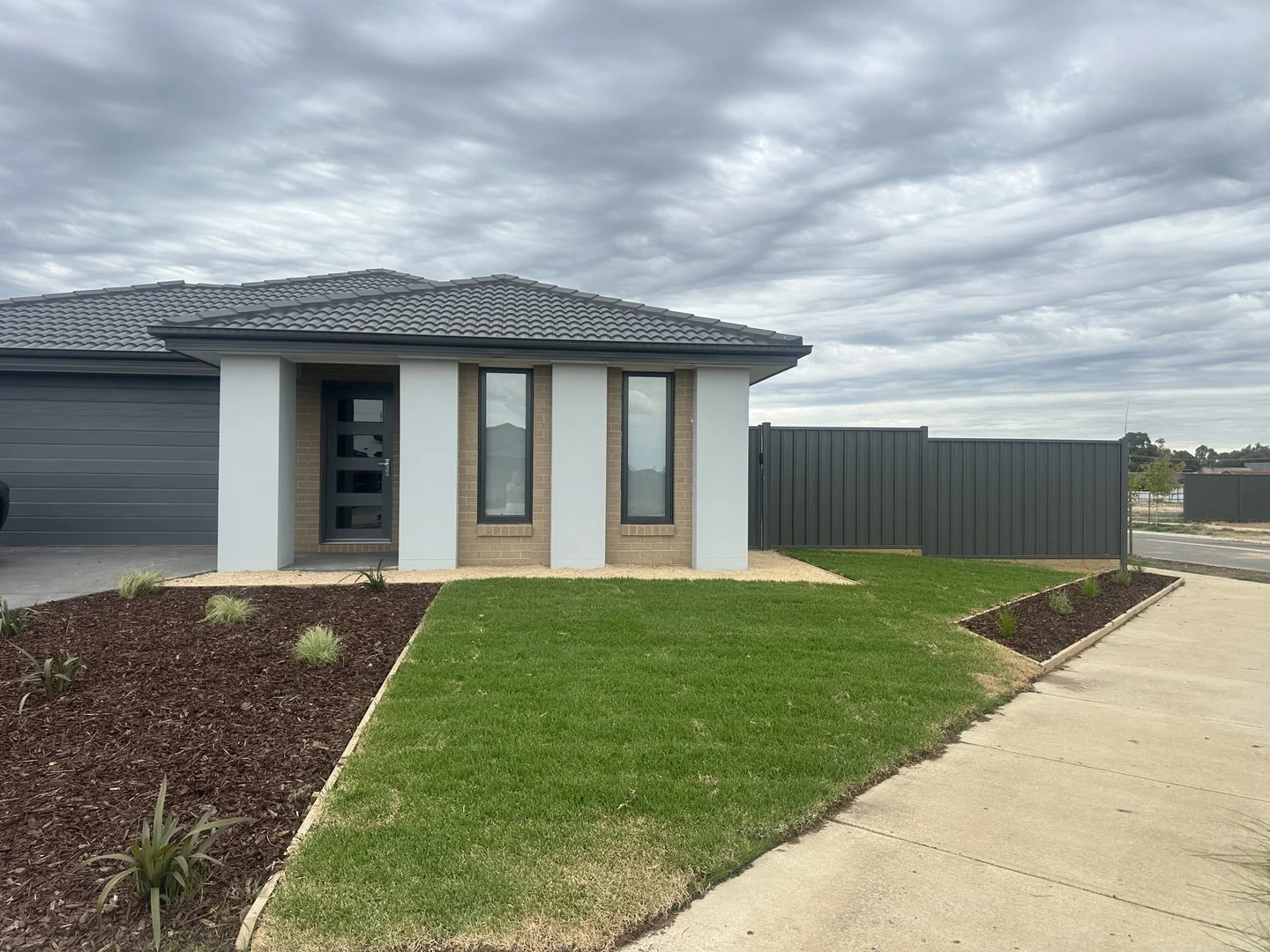 1 Kingparrot Crt, Benalla VIC 3672