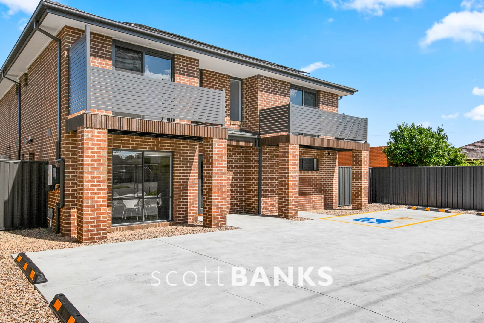 2/15 Burnewang Street, Albion VIC 3020