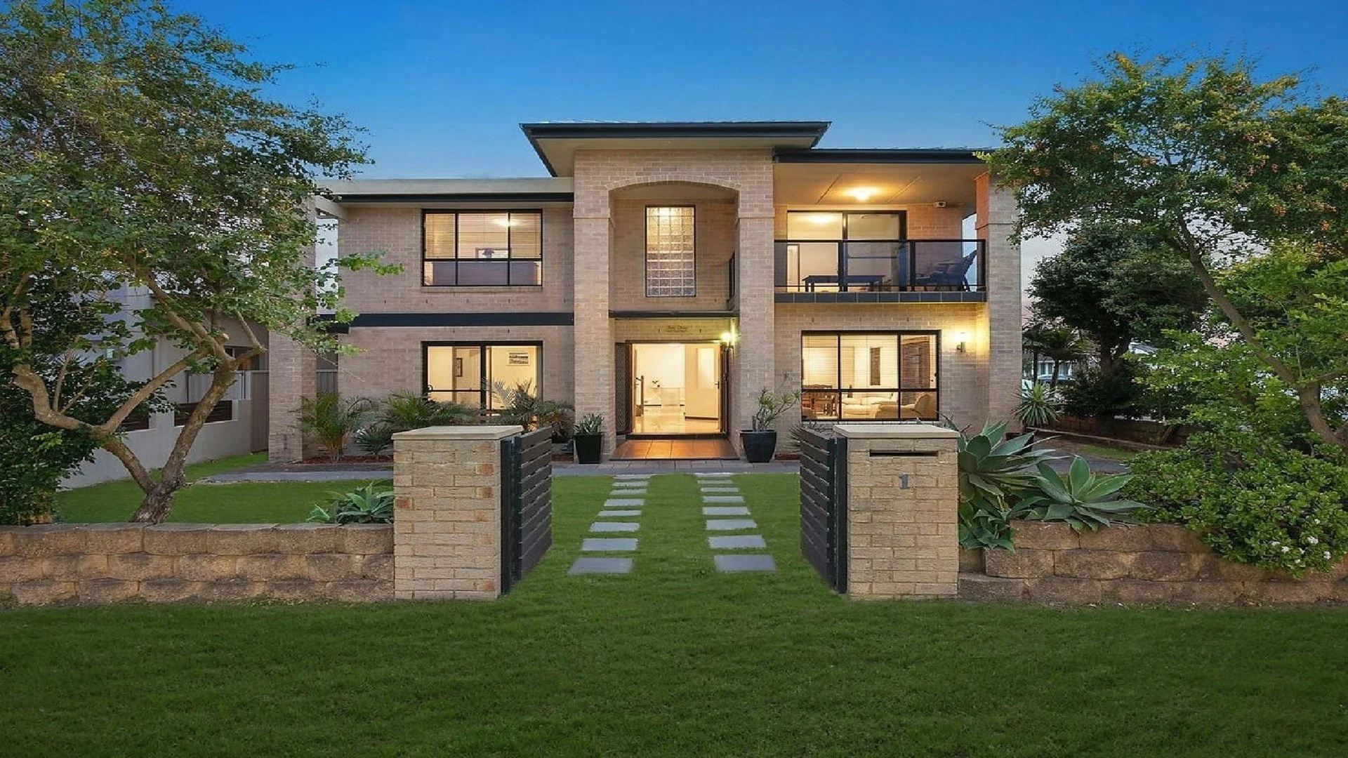 1 Kulgoa Street, Blue Bay NSW 2261