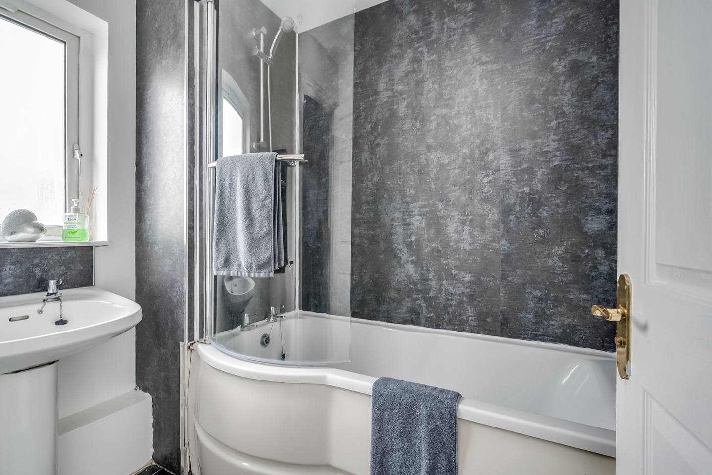 Additional image 11 of 2 Bed Semi-Detached House, St. Judes Square, BT7, N1 7GU