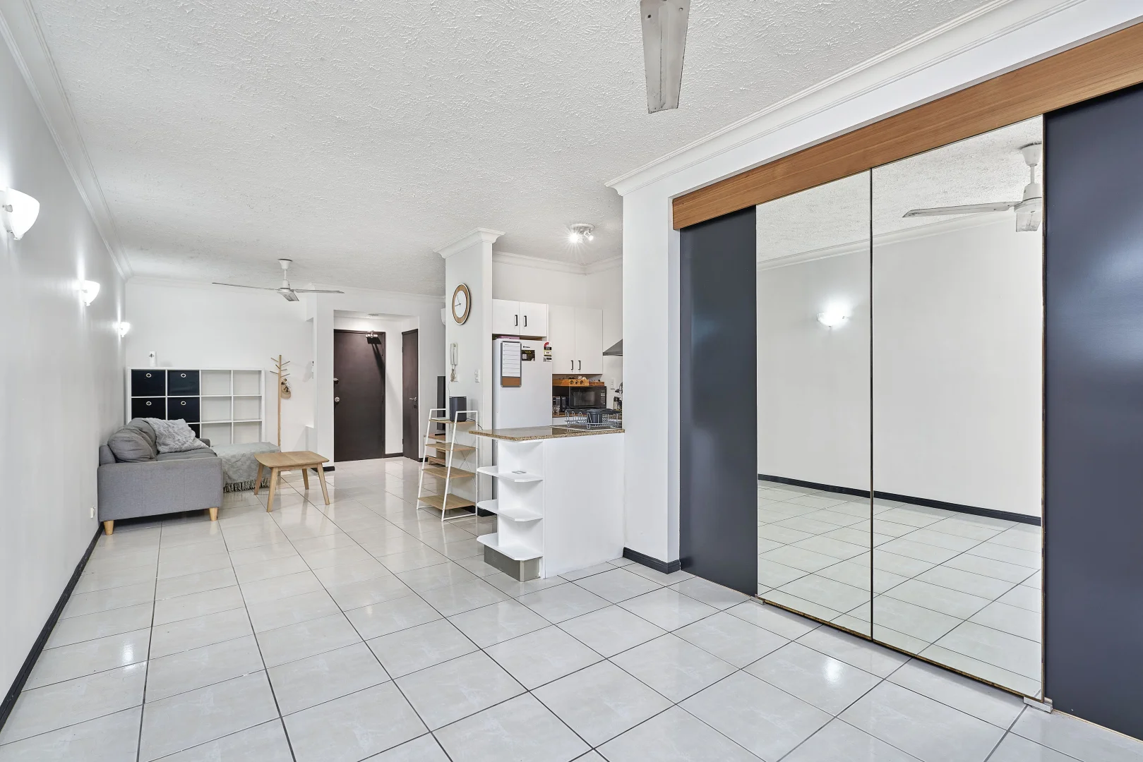 Additional image 4 of 1710/2-10 Greenslopes Street, Cairns North QLD 4870