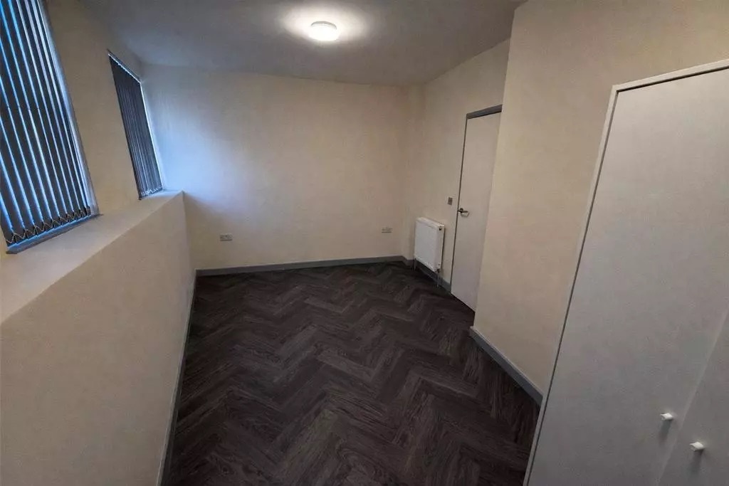 2 Bed Flat, Radford Road, NG7, N1 7GU
