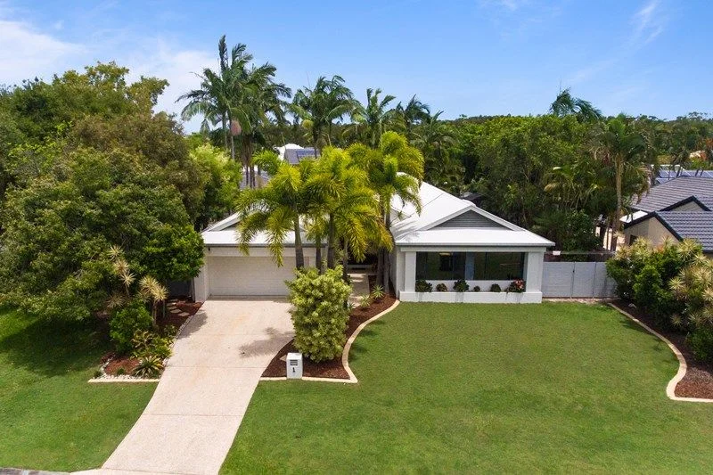 1 Seacove Court, Noosaville QLD 4566