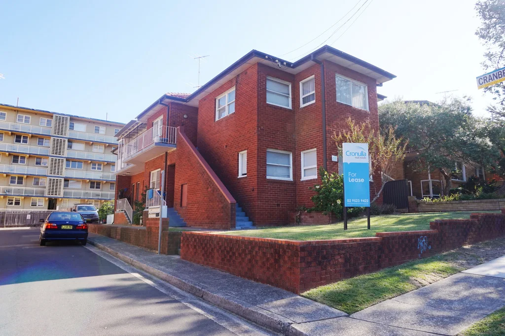 2/2 Searl Road, Cronulla NSW 2230 photo 4