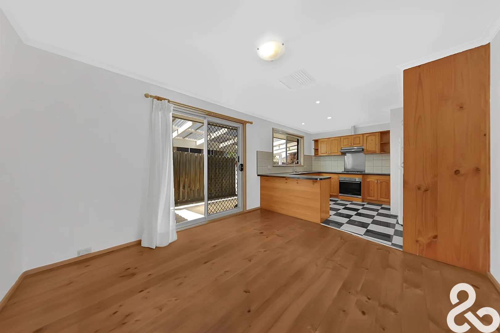 Additional image 3 of 14 Meldrum Avenue, Mill Park VIC 3082