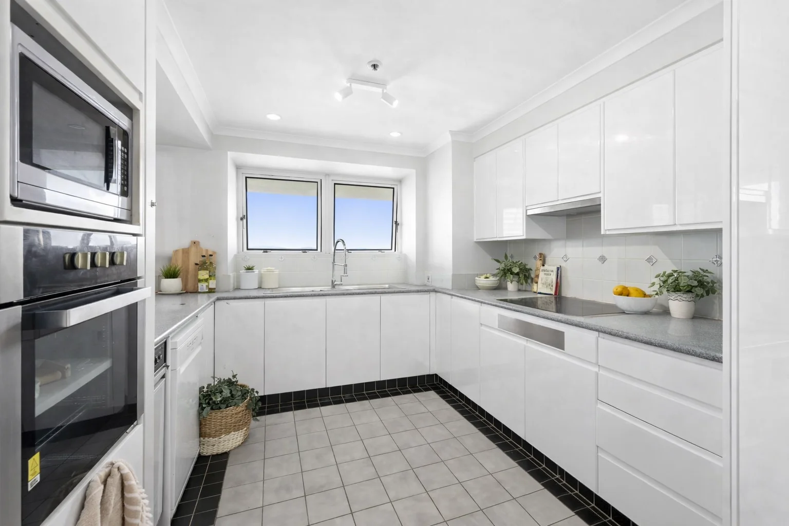 Additional image 2 of 103/12 Commodore Drive, Surfers Paradise QLD 4217