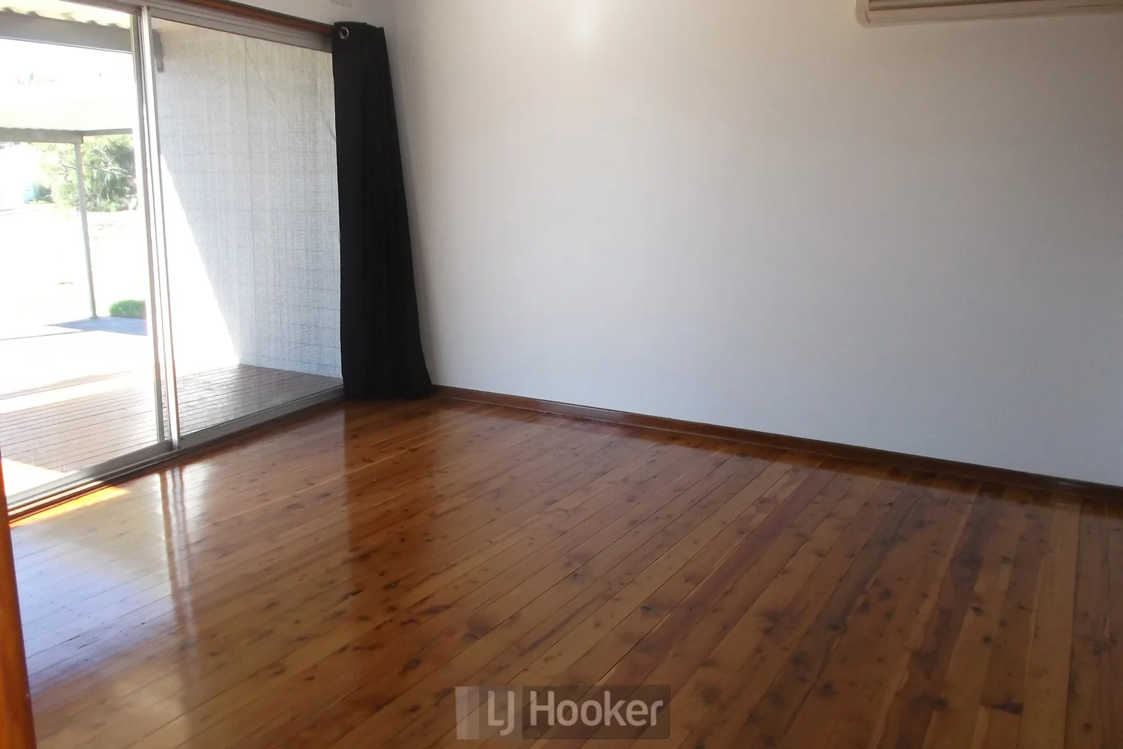 Additional image 3 of 220 Watkins Road, Wangi Wangi NSW 2267