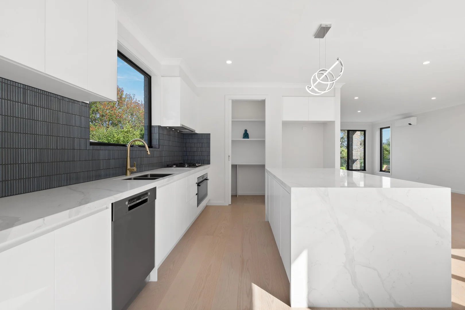 Additional image 3 of 2 Aranga Crescent, Donvale VIC 3111