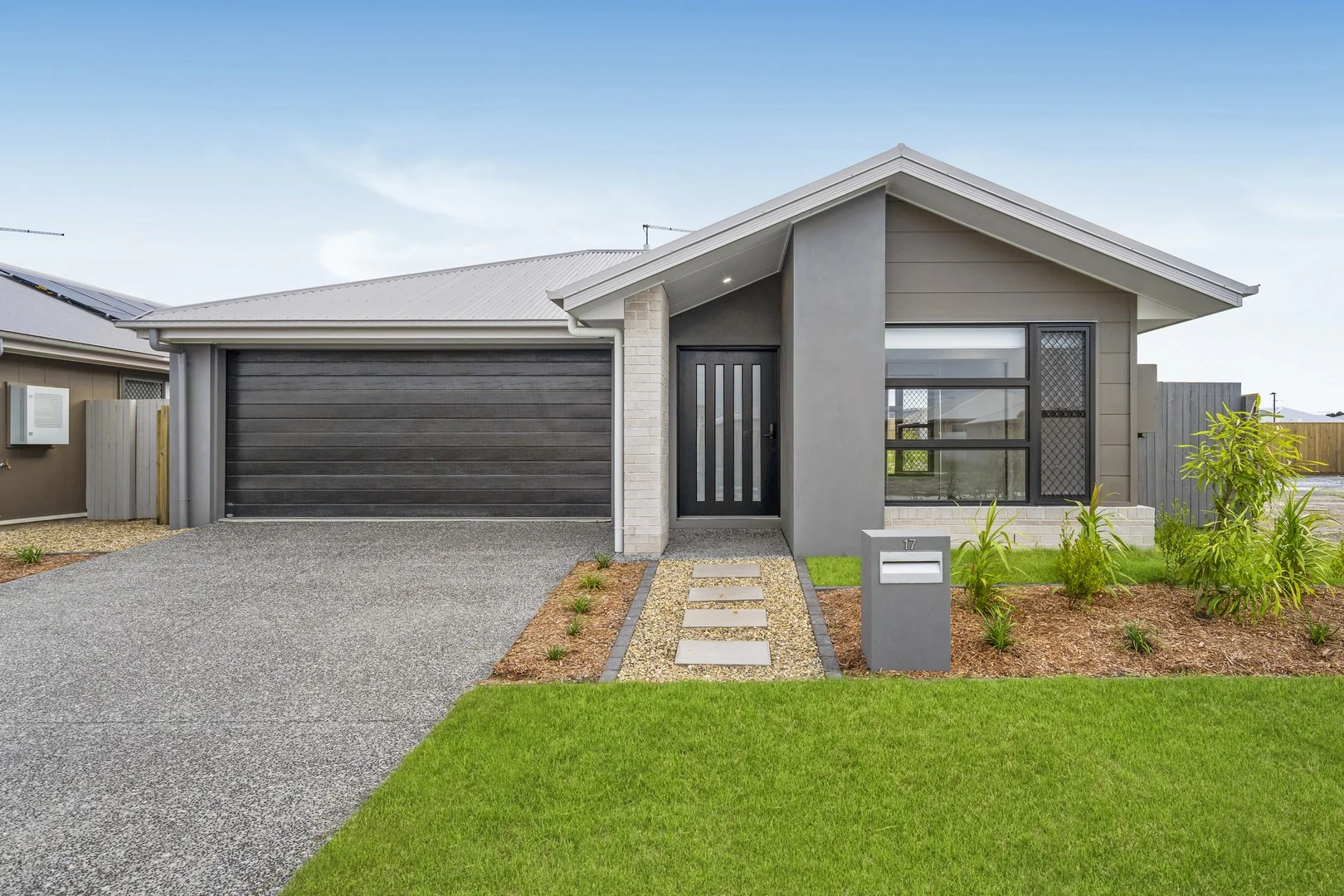 17 Vale Cres, Banya QLD 4551