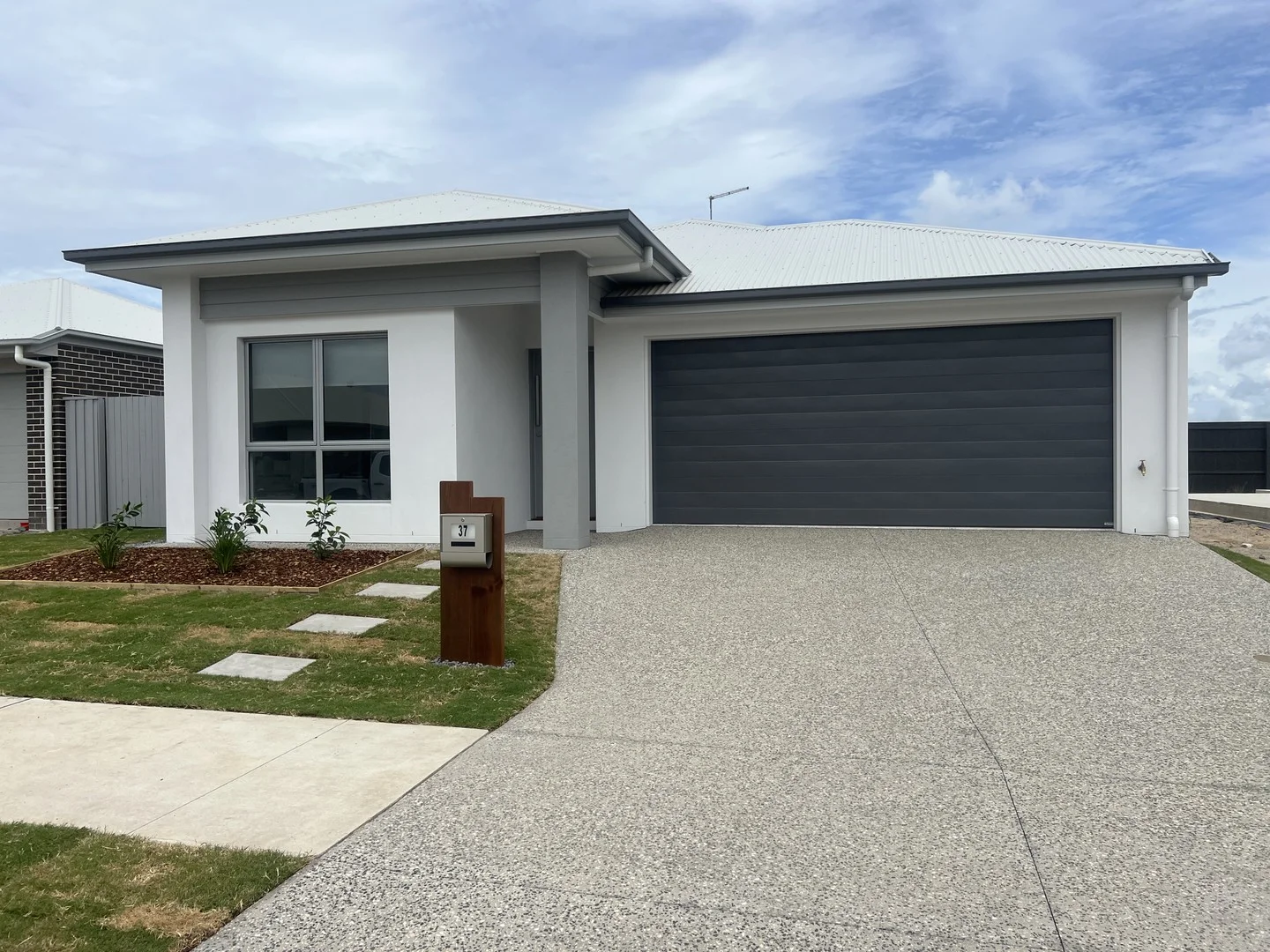 37 Titan Crescent, Banya QLD 4551