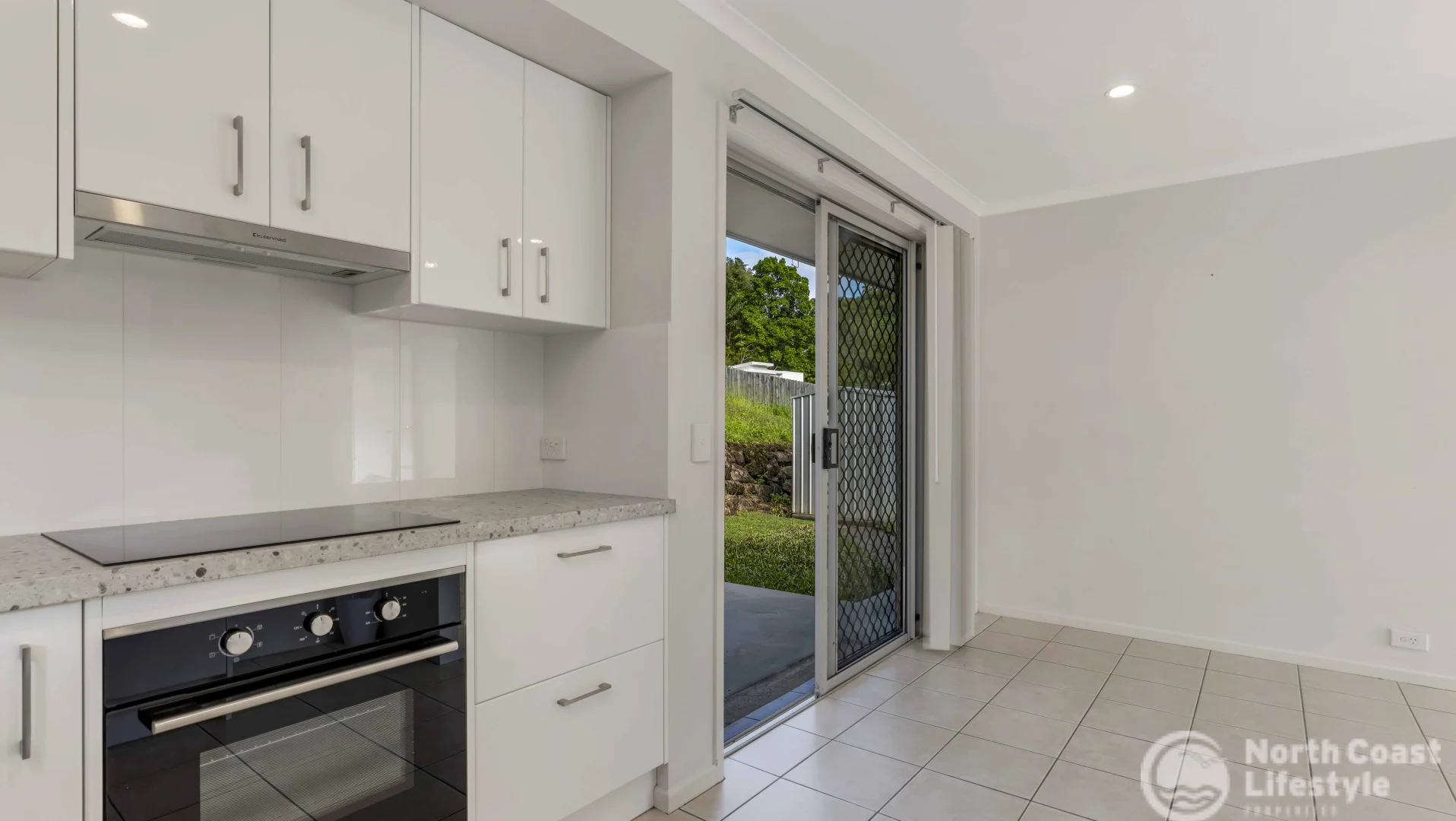 Additional image 8 of 79 Balemo Drive, Ocean Shores NSW 2483