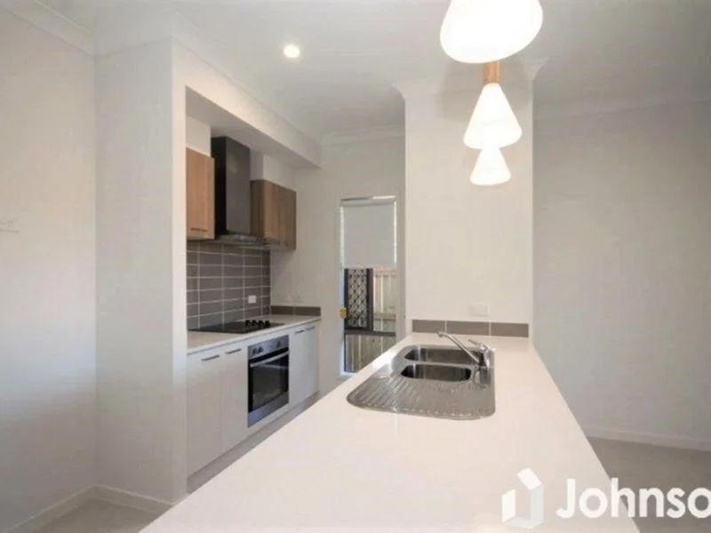 Additional image 2 of 19 Wells Place, Wynnum West QLD 4178