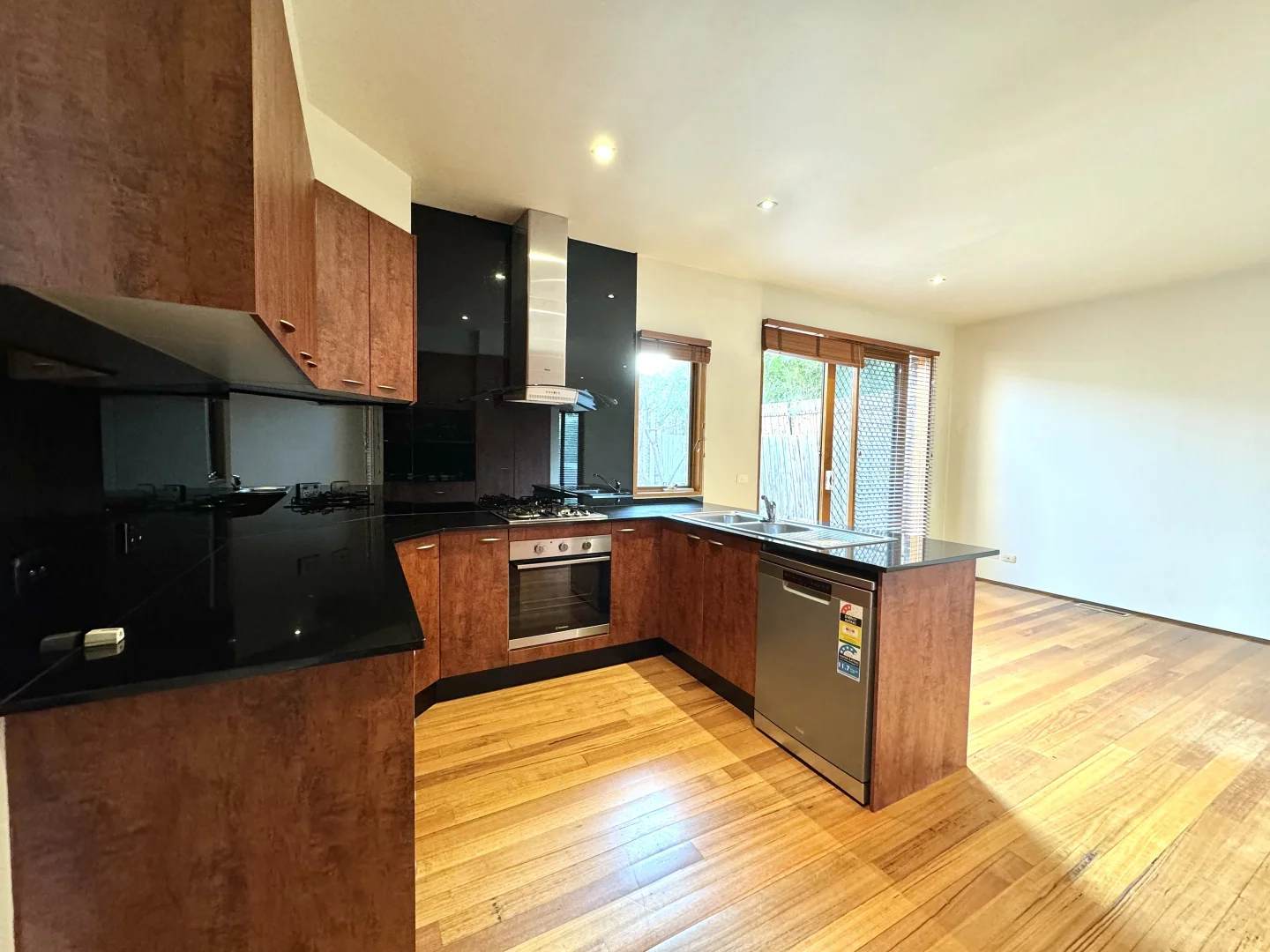 Additional image 2 of 1/34 Pinewood Drive, Mount Waverley VIC 3149