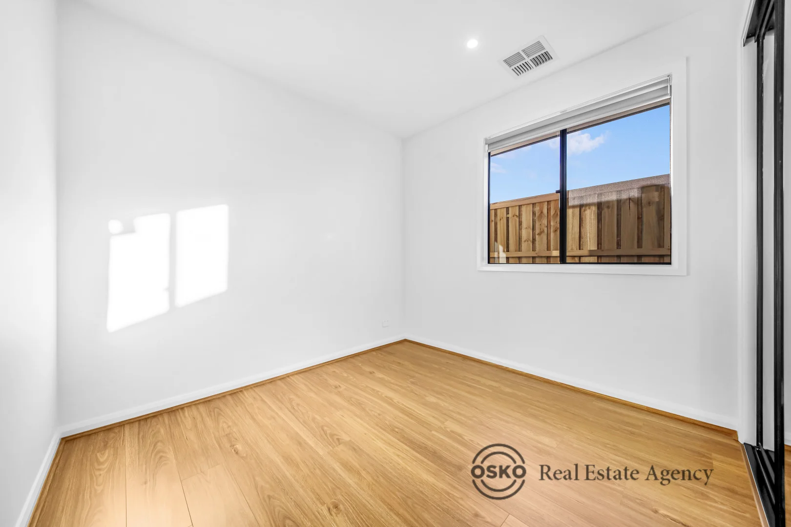 Additional image 11 of 1 Carlby Road, Fraser Rise VIC 3336
