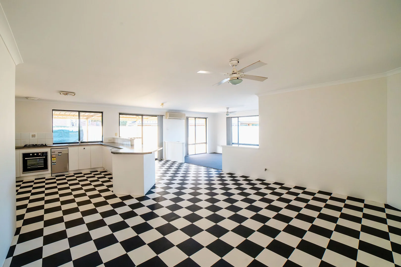 Additional image 10 of 3 Pendalup Road, Jane Brook WA 6056
