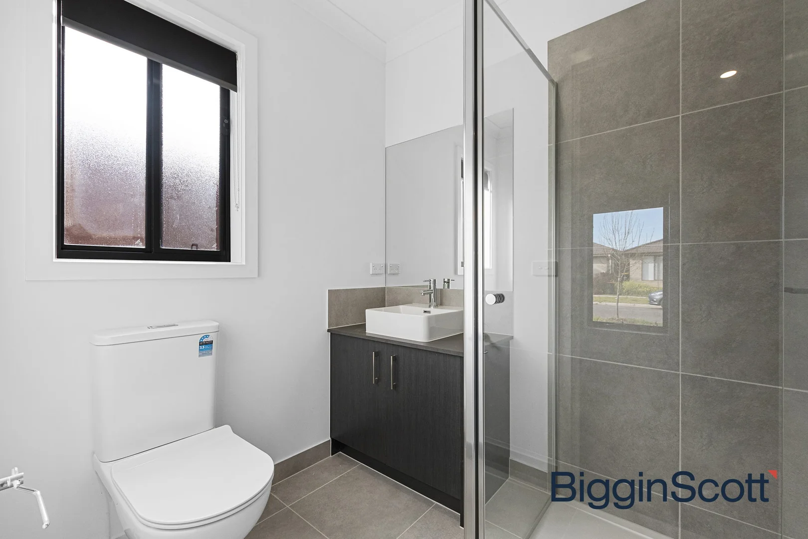 Additional image 4 of 5 Edgware Street, Thornhill Park VIC 3335