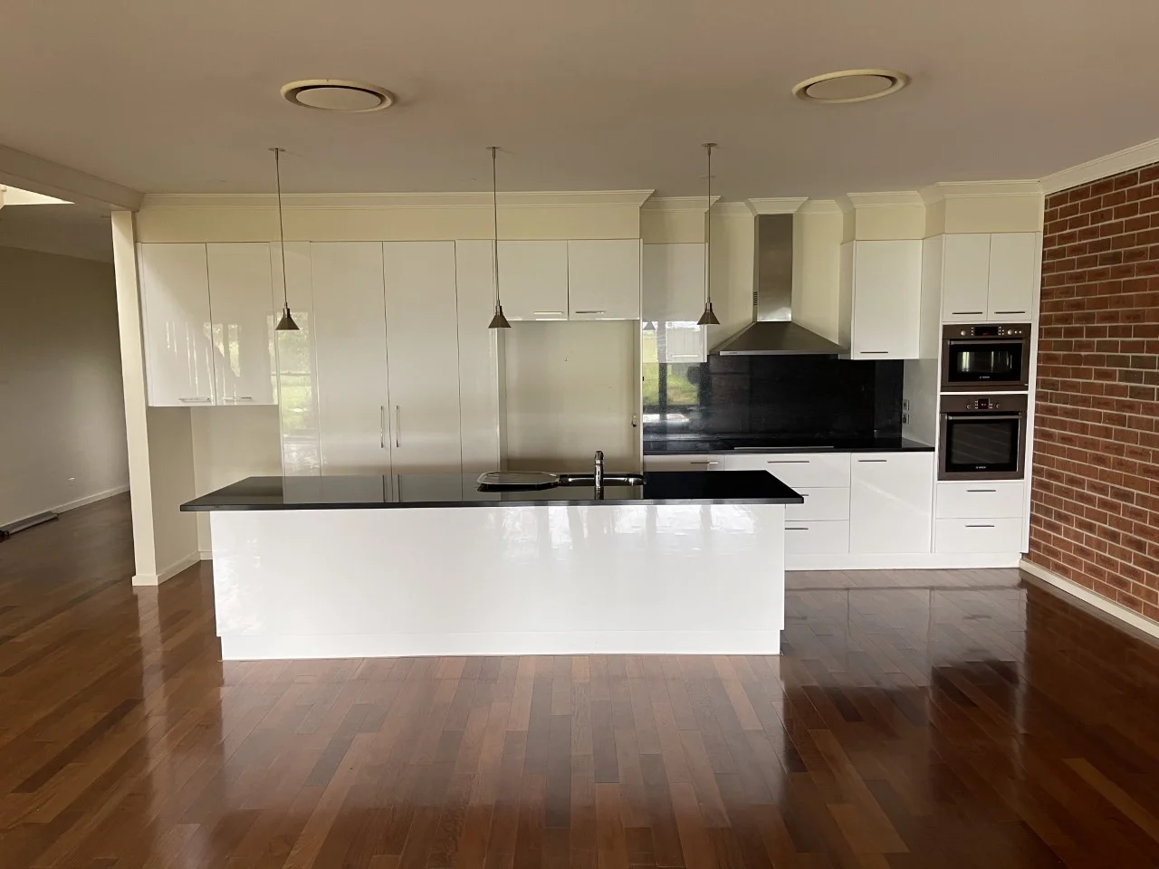 Additional image 3 of 3/74a The Heights, Hillvue NSW 2340