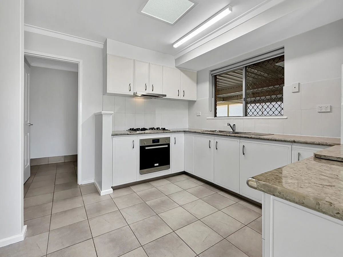 15 Sievewright Street, Silver Sands WA 6210