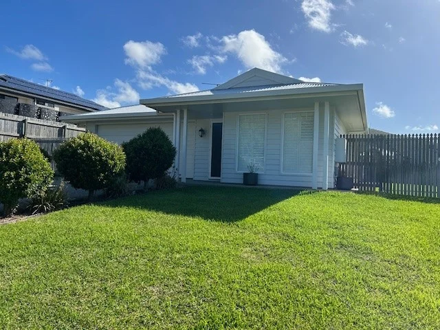 Additional image 2 of 4 Port Clinton Avenue, Pacific Heights QLD 4703