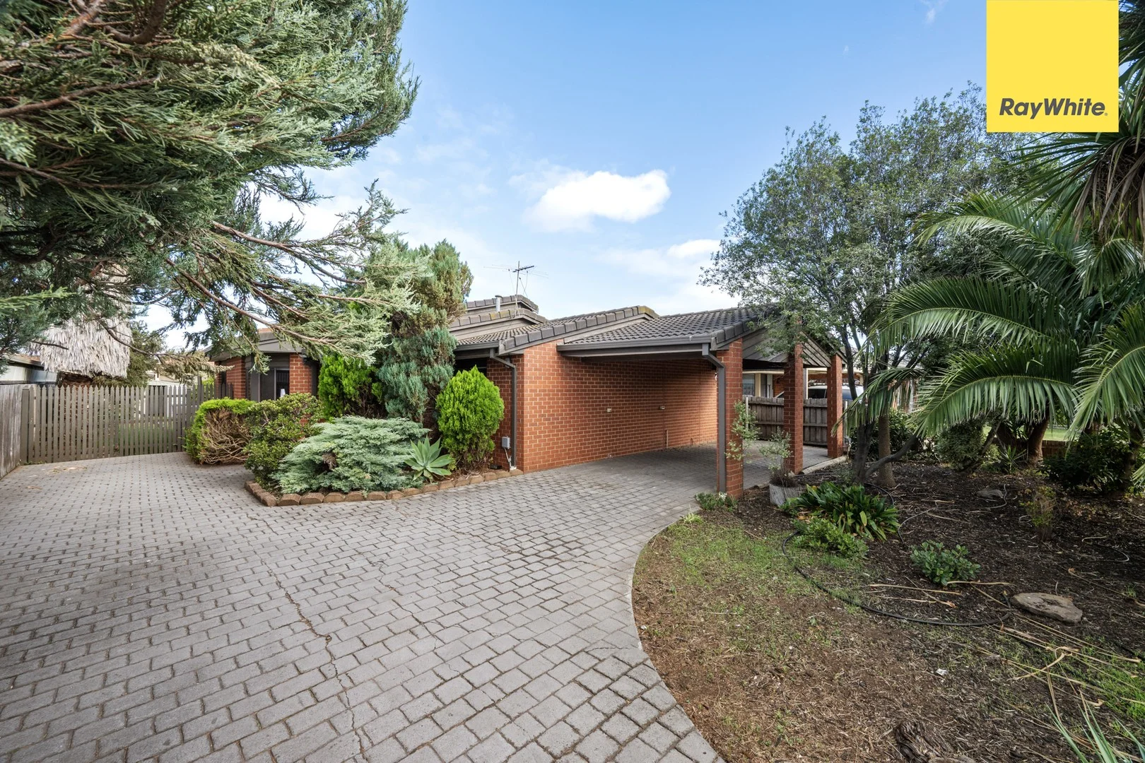 57 Smoult Drive, Kurunjang VIC 3337