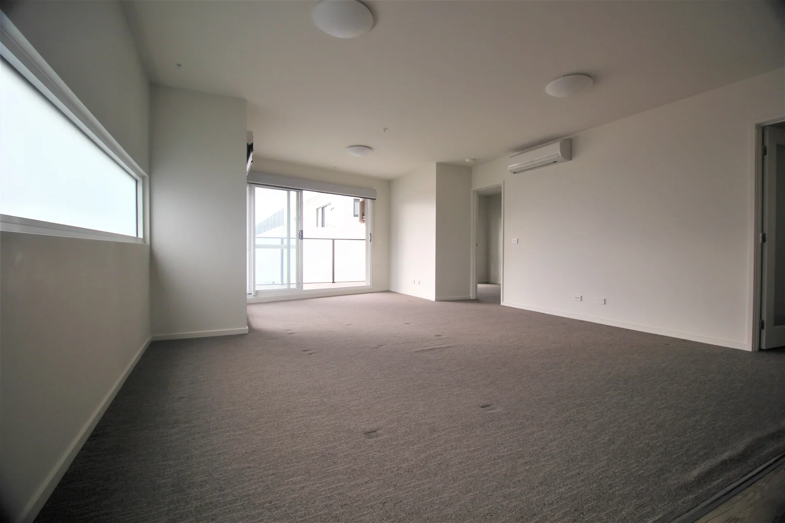 Additional image 3 of 306/95 Warrigal Road, Hughesdale VIC 3166