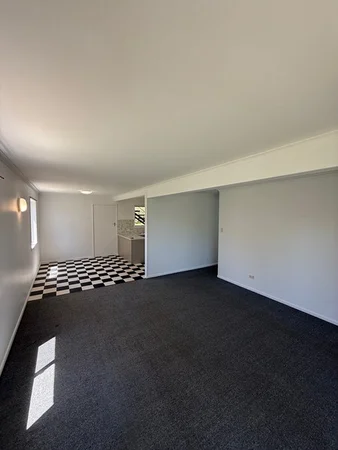 Additional image 3 of 1/276 Elizabeth Avenue, Clontarf QLD 4019