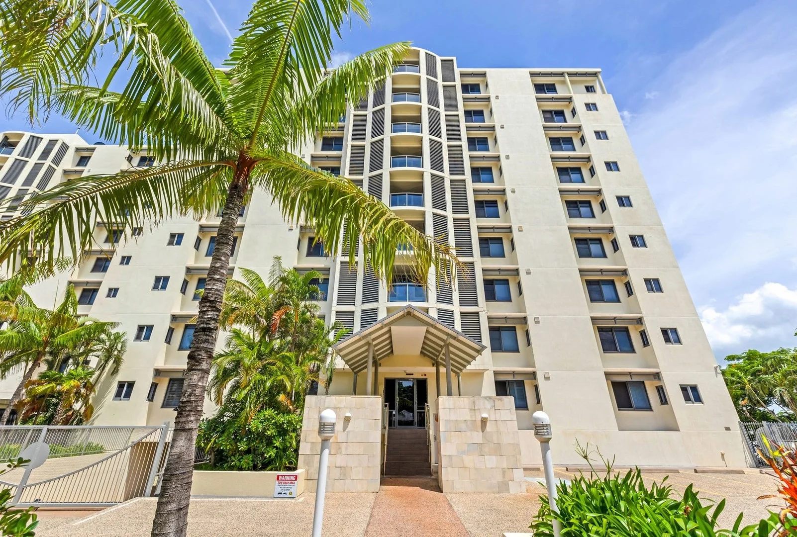 32/15 Esplanade, Darwin City NT 0800