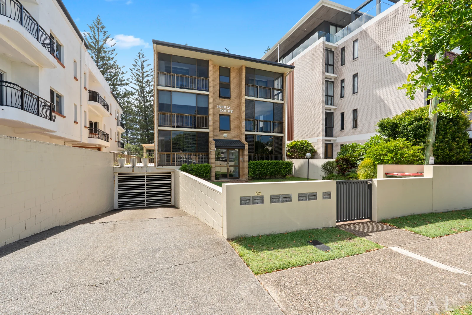 Additional image 11 of 6/19 Montana Road, Mermaid Beach QLD 4218