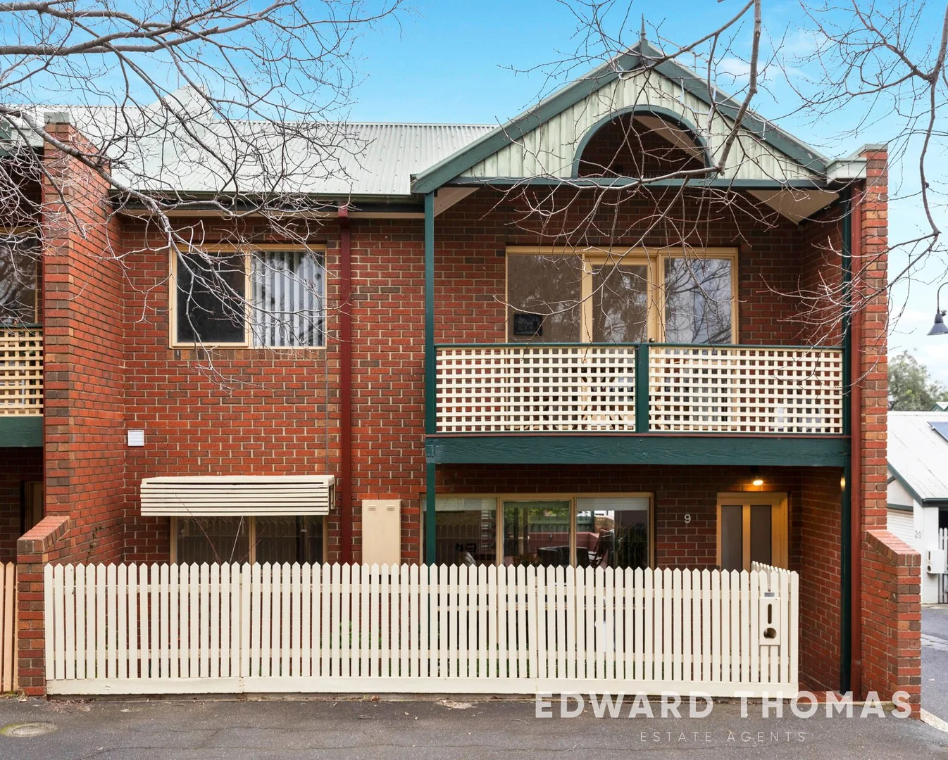 9 Liddy Walk, Kensington VIC 3031