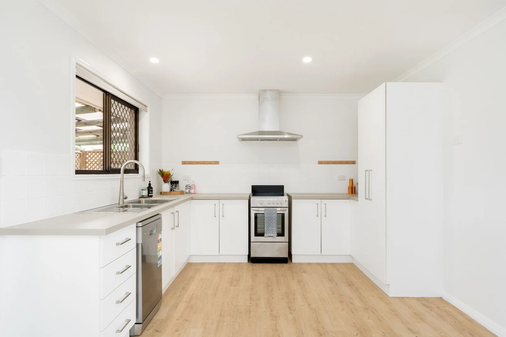 3 Melaleuca Crescent, Kawungan QLD 4655