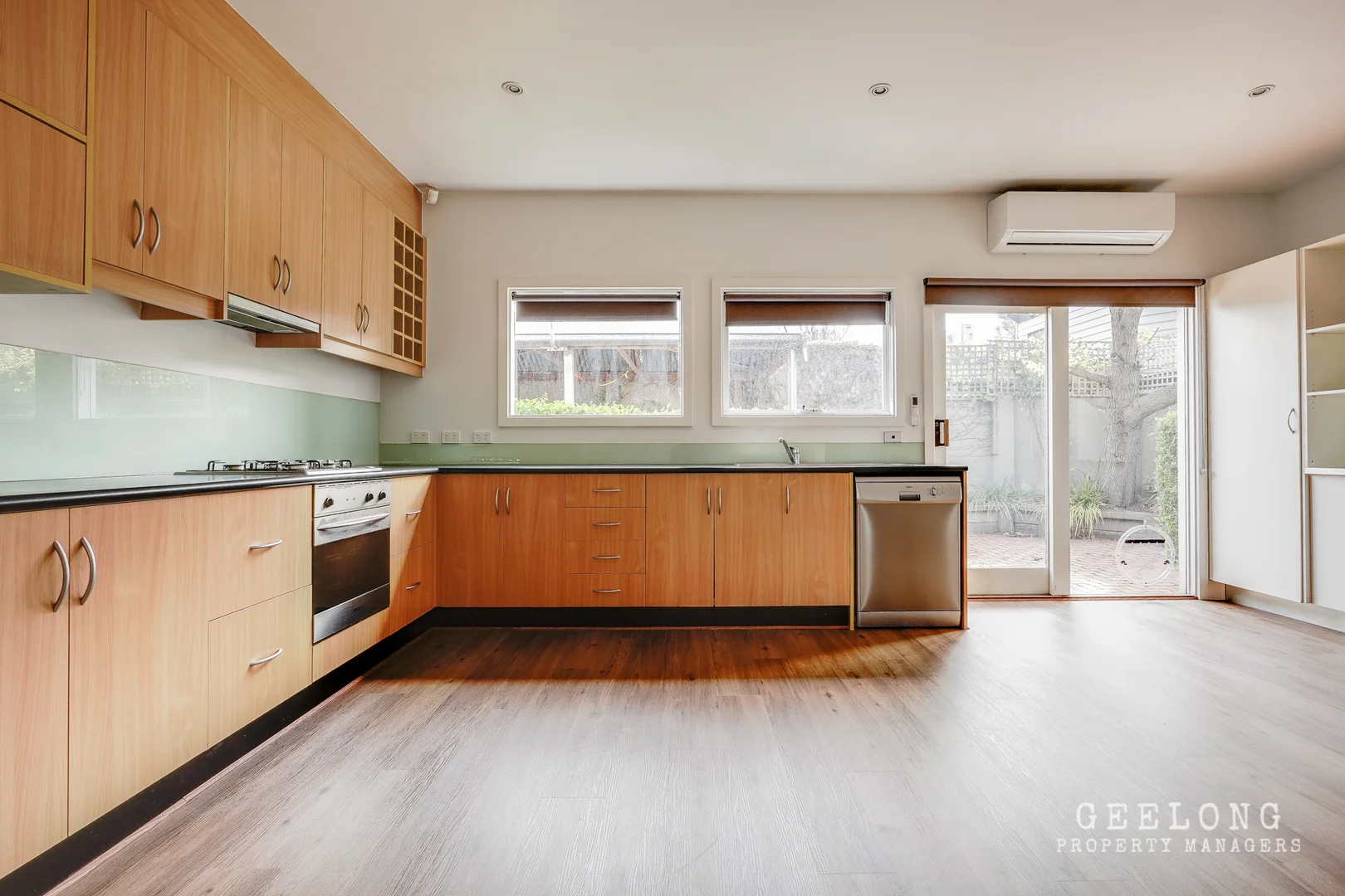 Additional image 3 of 18 Noble St, Newtown VIC 3220