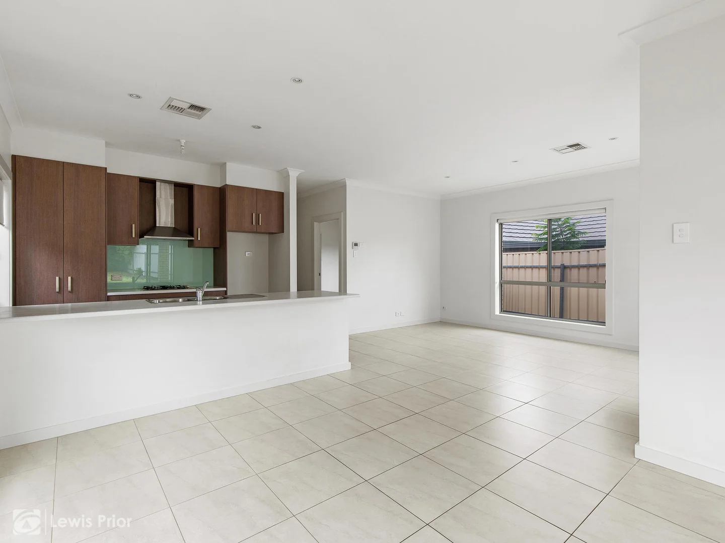 Additional image 3 of 8a Shinnick Street, Dover Gardens SA 5048