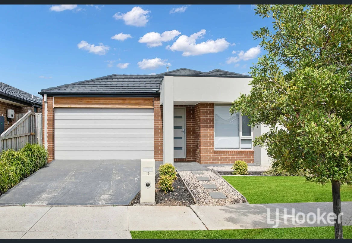 19 Bellbird Street, Kurunjang VIC 3337